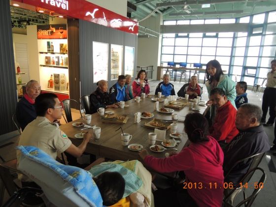  2013.11.06本家長者參訪南竿遊客中心照片  照片