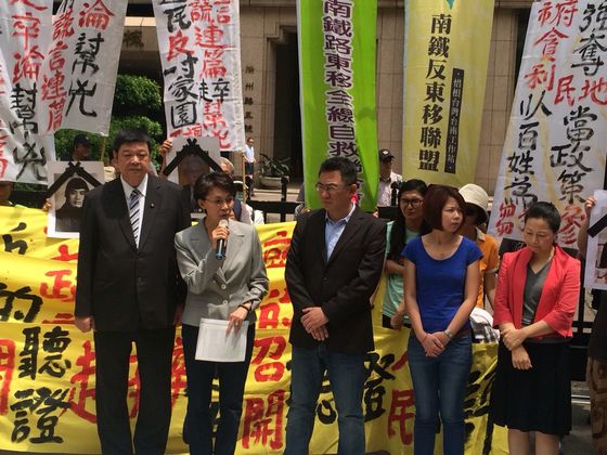 1050504立法委員陳雪生聲援反台南鐵路東移全線自救聯合會抗議  照片