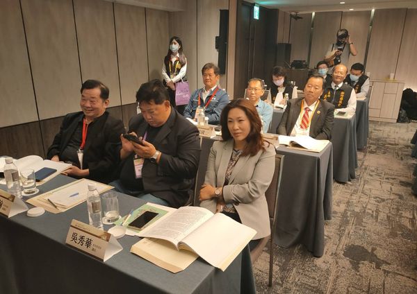 三長參加台北市議會110年全國議會議長、副議長聯誼座談會  照片